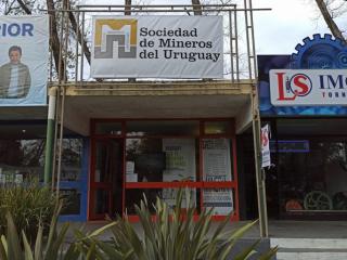 Stand